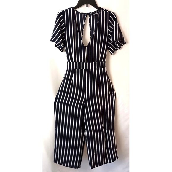 Crystal Sky Jumpsuit Black White Striped Size 9 Open Back Tie Cropped - Picture 3 of 8